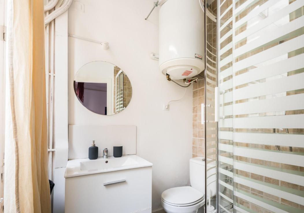 M&F 7 Rooms/7 Bathrooms Over Gran Via Madri Exterior foto