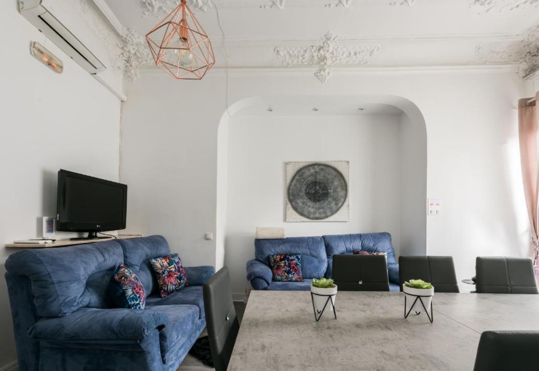 M&F 7 Rooms/7 Bathrooms Over Gran Via Madri Exterior foto