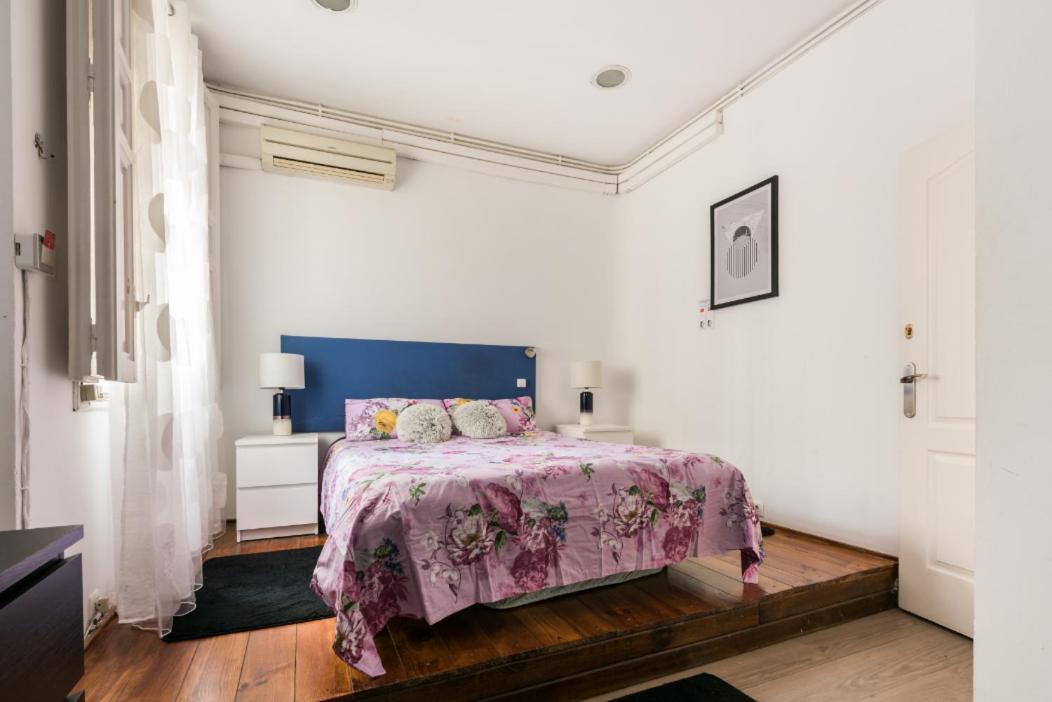 M&F 7 Rooms/7 Bathrooms Over Gran Via Madri Exterior foto