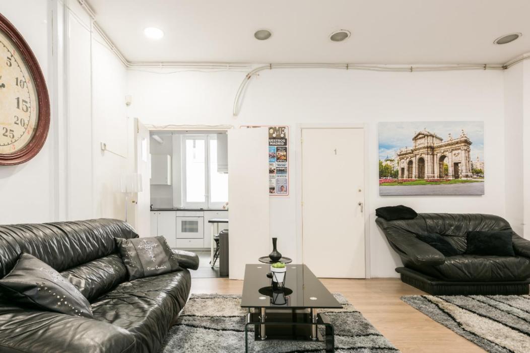 M&F 7 Rooms/7 Bathrooms Over Gran Via Madri Exterior foto