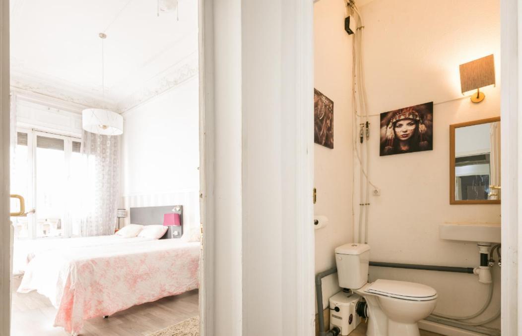 M&F 7 Rooms/7 Bathrooms Over Gran Via Madri Exterior foto