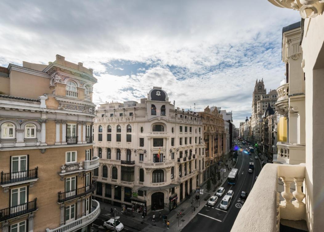 M&F 7 Rooms/7 Bathrooms Over Gran Via Madri Exterior foto