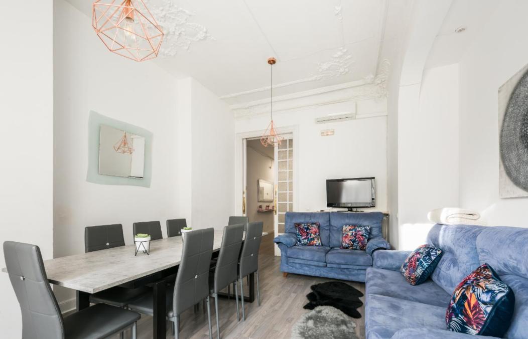 M&F 7 Rooms/7 Bathrooms Over Gran Via Madri Exterior foto