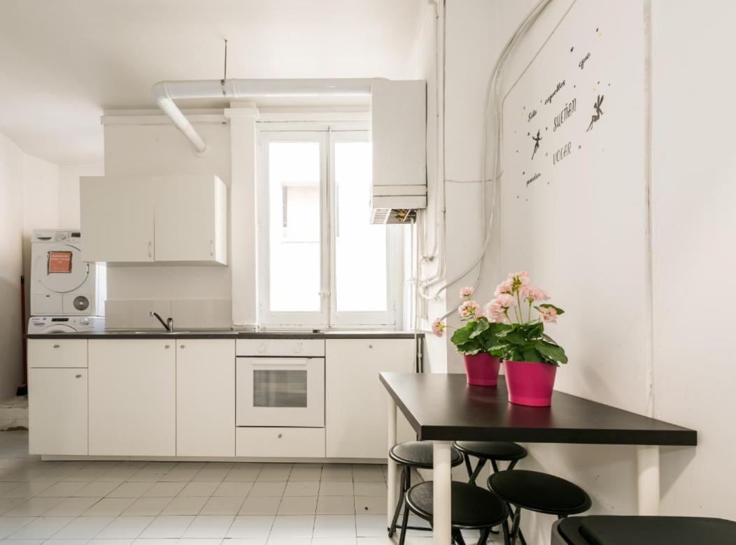 M&F 7 Rooms/7 Bathrooms Over Gran Via Madri Exterior foto
