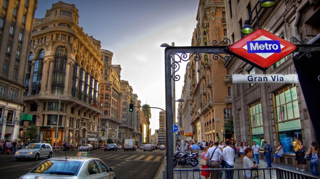 M&F 7 Rooms/7 Bathrooms Over Gran Via Madri Exterior foto